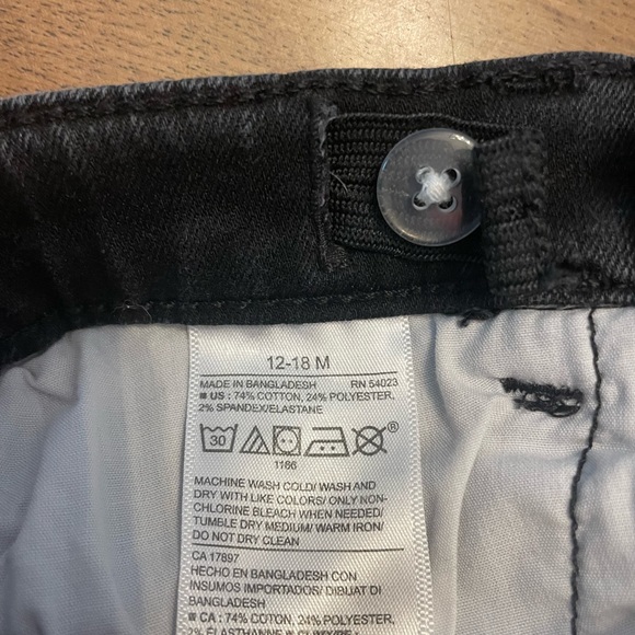 Old Navy baby skinny jeans 12-18 months - Picture 4 of 5